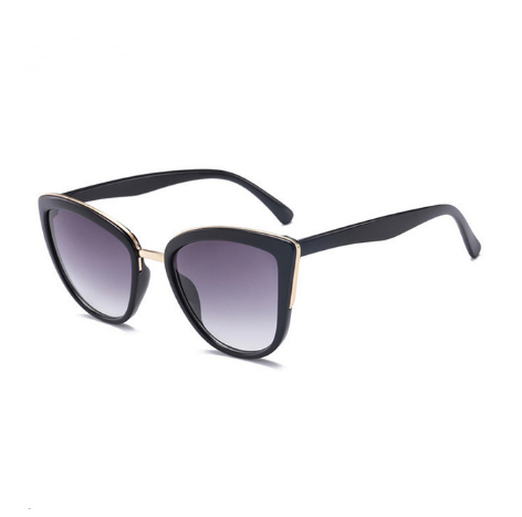Grace Classic Cat-eye Sunglasses UV400