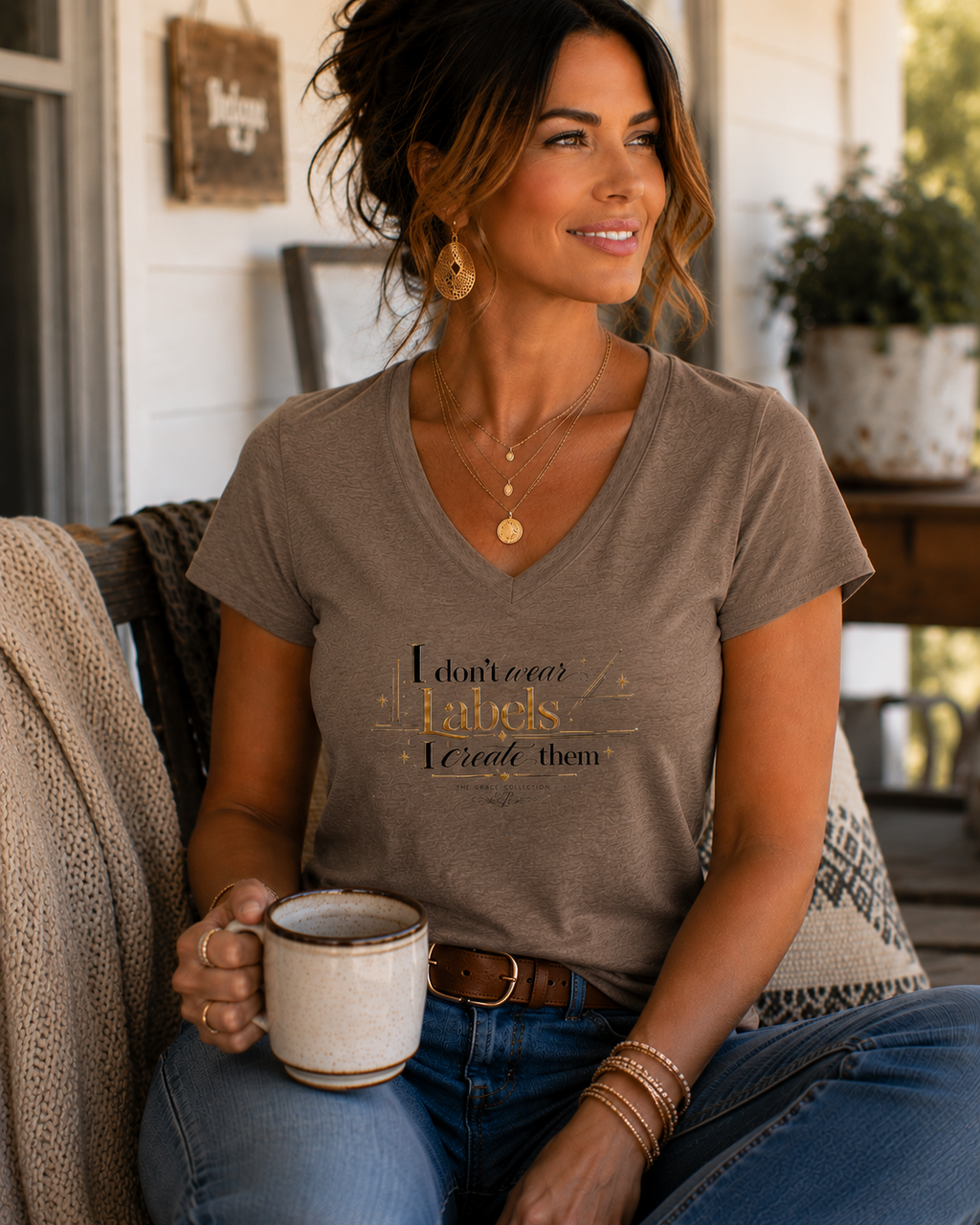I don't wear labels I create them Tee | V-Neck T-Shirt