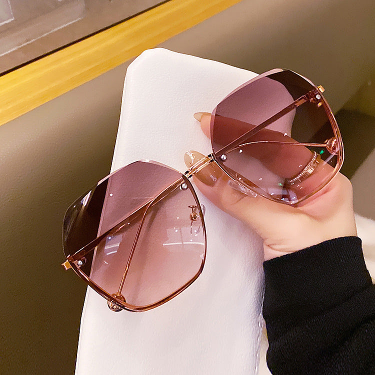 Trendy Frameless Sunglasses for Women - UV Protection