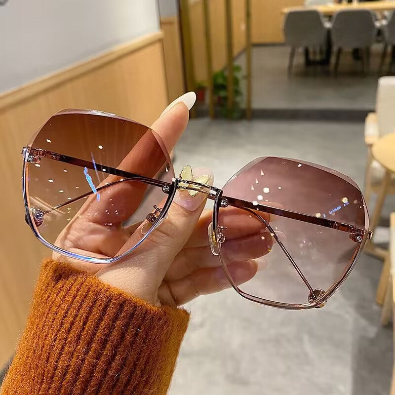 Trendy Frameless Sunglasses for Women - UV Protection