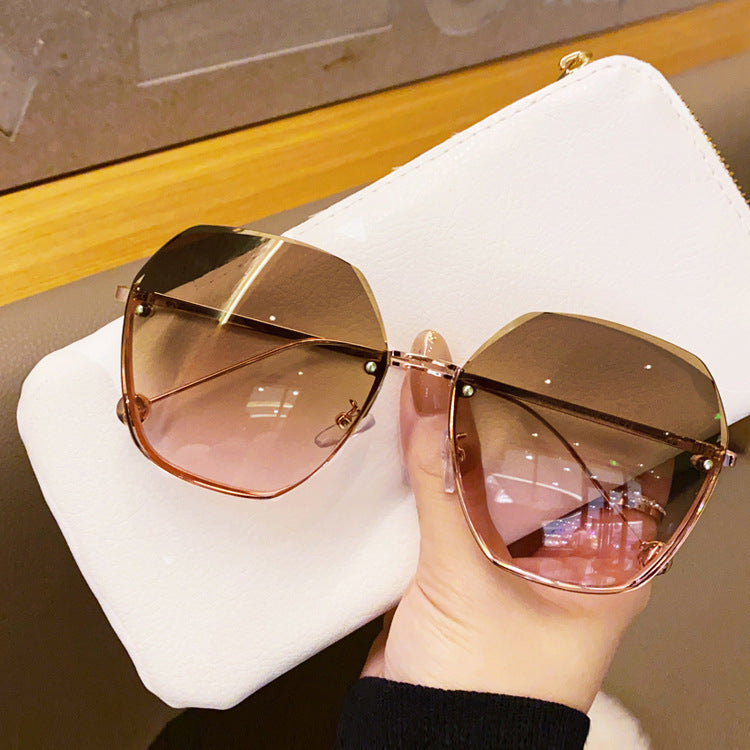 Trendy Frameless Sunglasses for Women - UV Protection