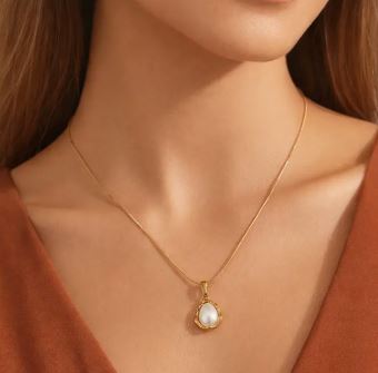 The Golden Pearl Necklace